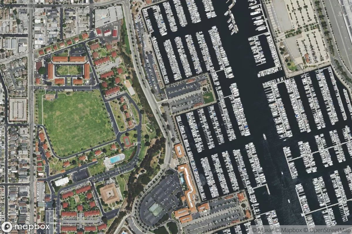 Satellite view of Berth 32 B
