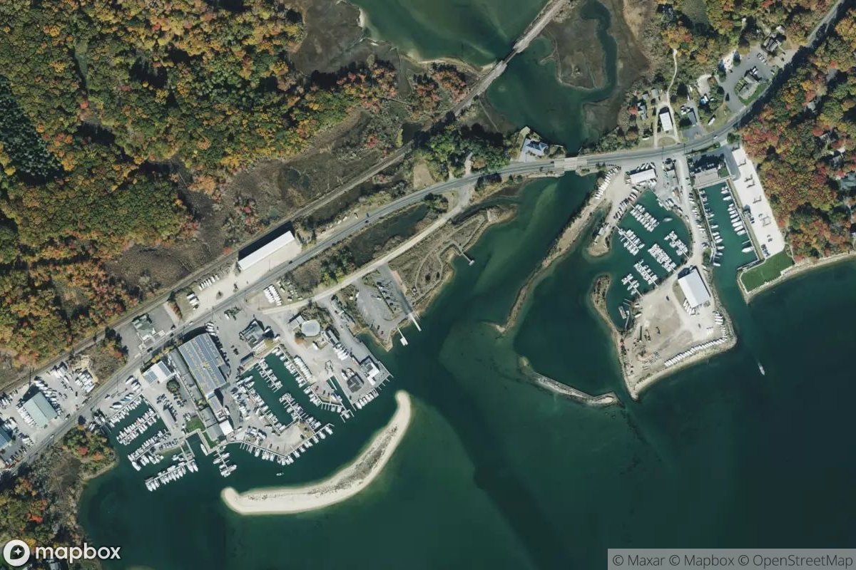 Satellite view of Hashamomuck Pond Waterway Access