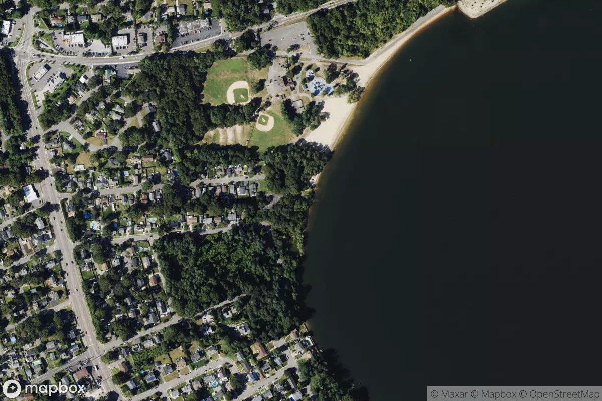 Satellite view of Lake Ronkonkoma Boat Launch