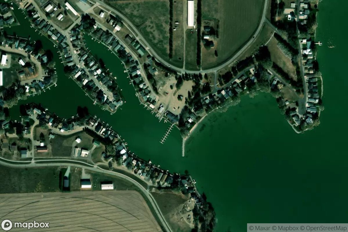 Satellite view of LakeShore Marina