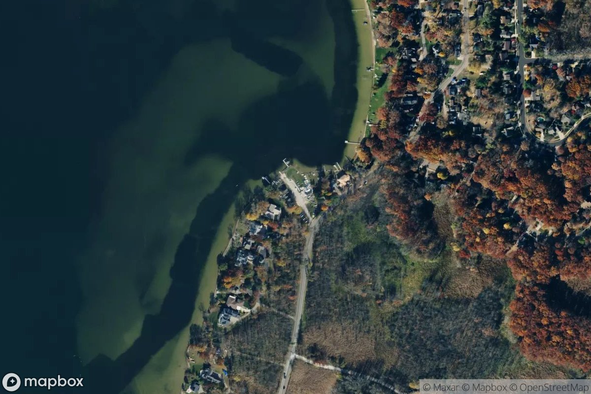 Satellite view of Lansing Sailing Club