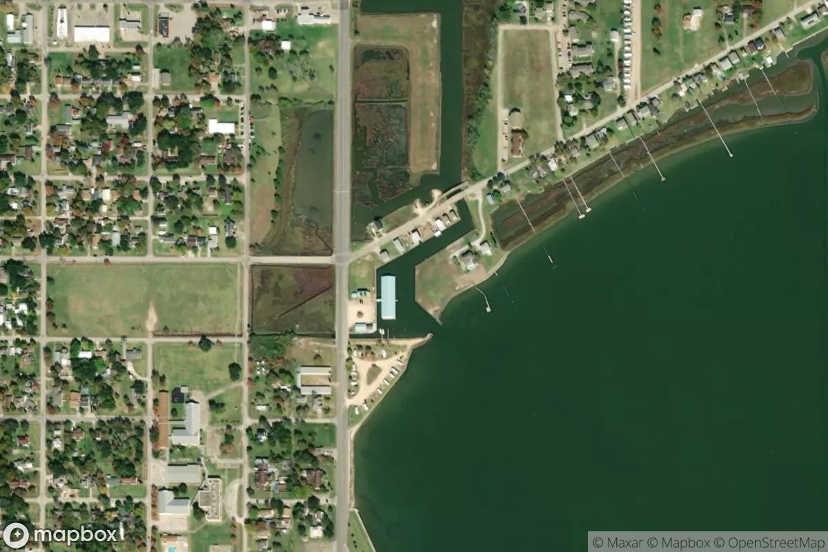 Satellite view of Marina at 28.7100, -96.2093