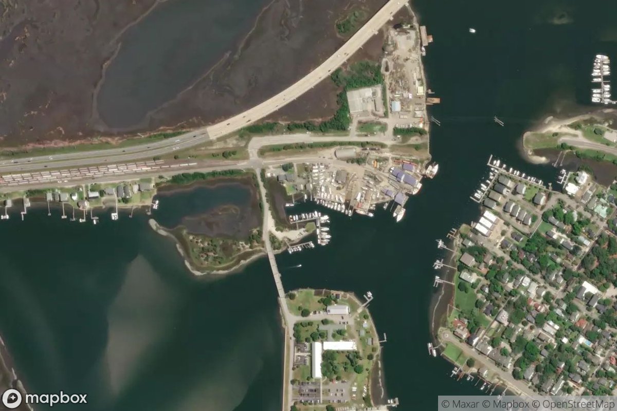 Satellite view of Marina at 34.7214, -76.6726