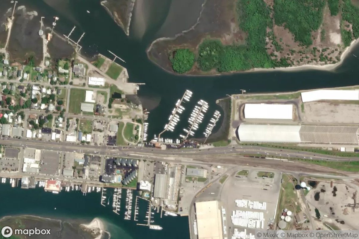 Satellite view of Marina at 34.7218, -76.7042