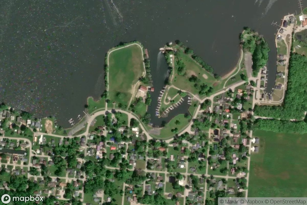 Satellite view of Marina at 39.9212, -82.4739