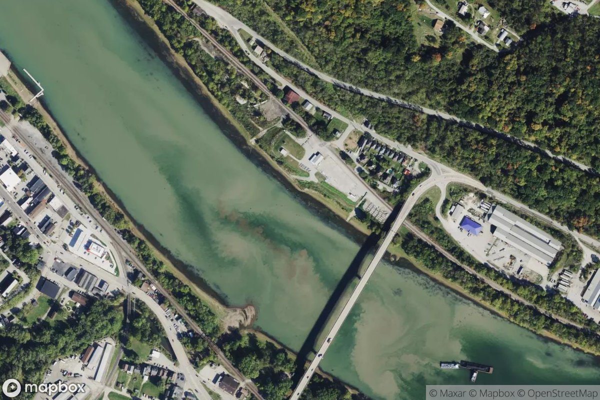 Satellite view of Marina at 40.2009, -79.9173