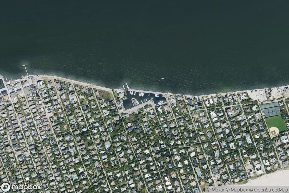 Satellite view of Marina at 40.6490, -73.1499