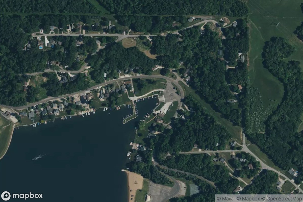 Satellite view of Marina at 40.6758, -81.1881