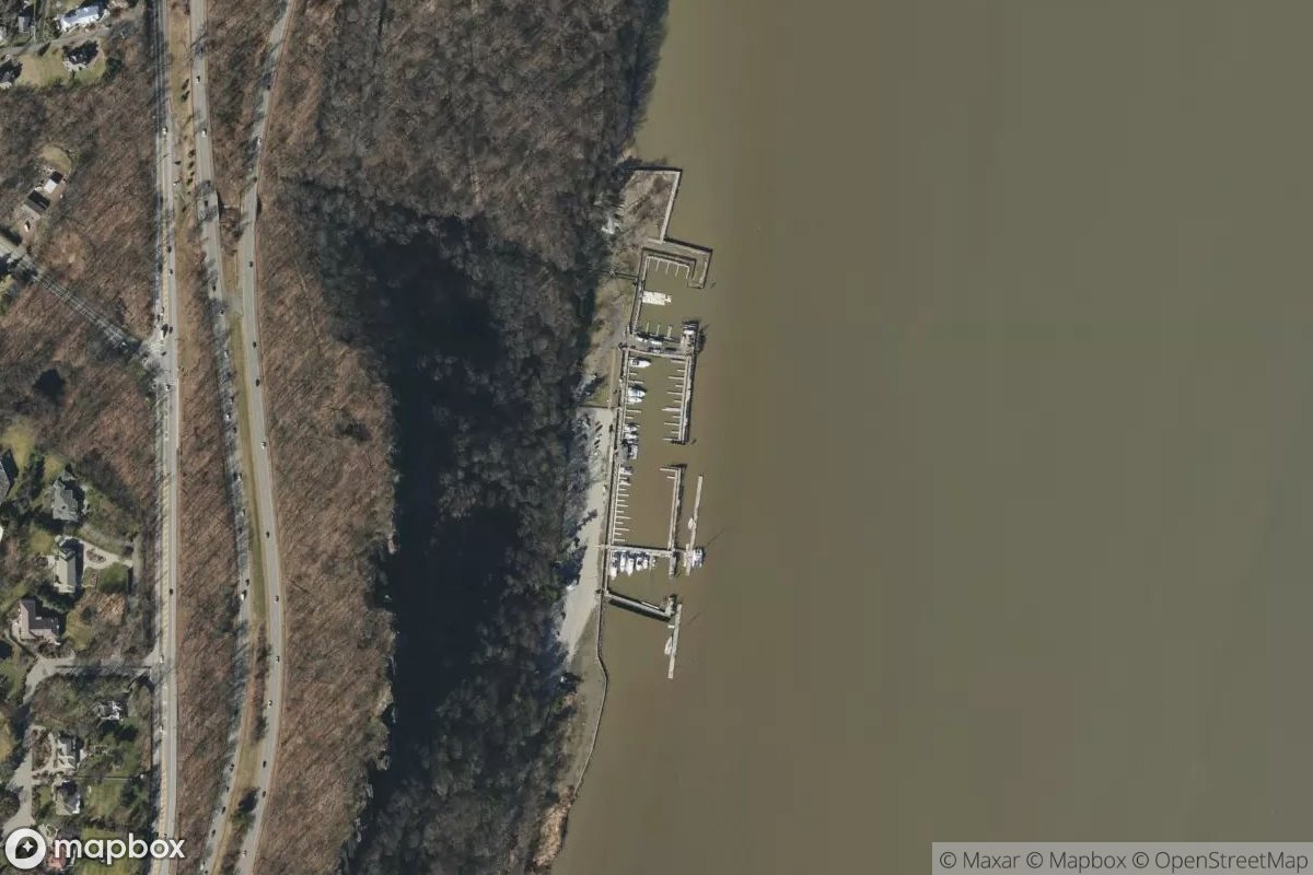 Satellite view of Marina at 40.9459, -73.9182