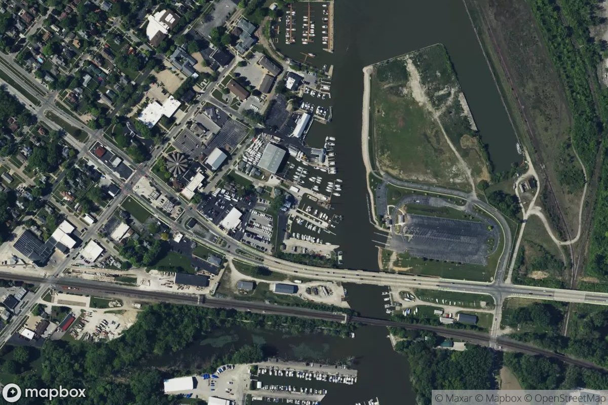 Satellite view of Marina at 41.3910, -82.5544