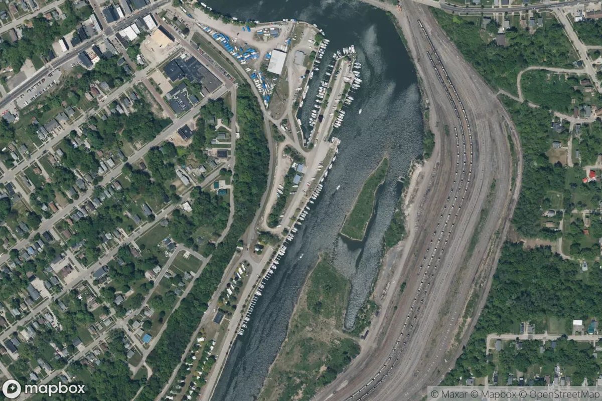Satellite view of Marina at 41.8969, -80.7953