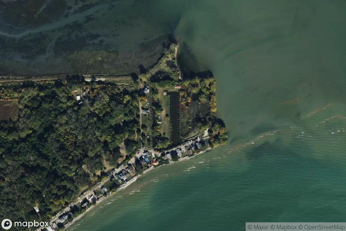 Satellite view of Marina at 41.9900, -83.2252