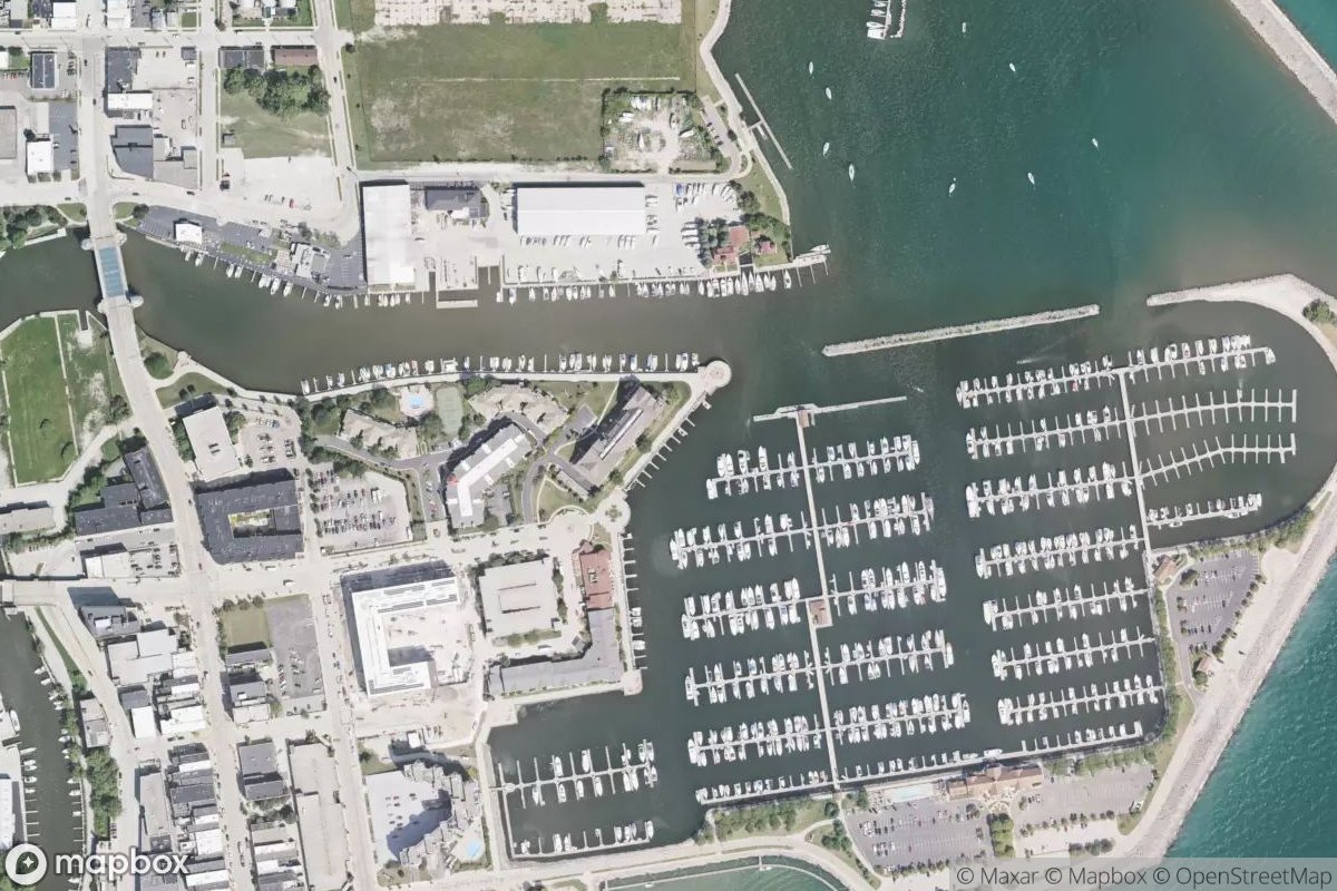 Satellite view of Marina at 42.7327, -87.7792