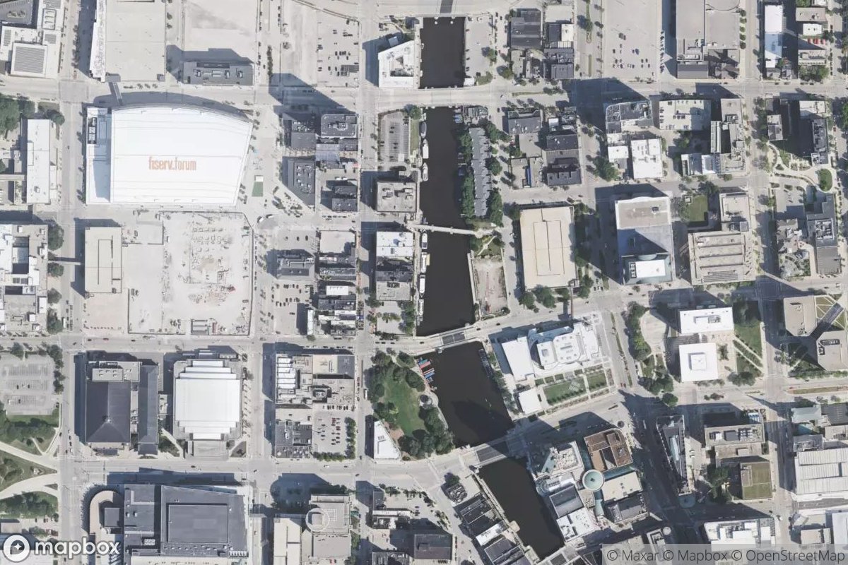 Satellite view of Marina at 43.0436, -87.9136