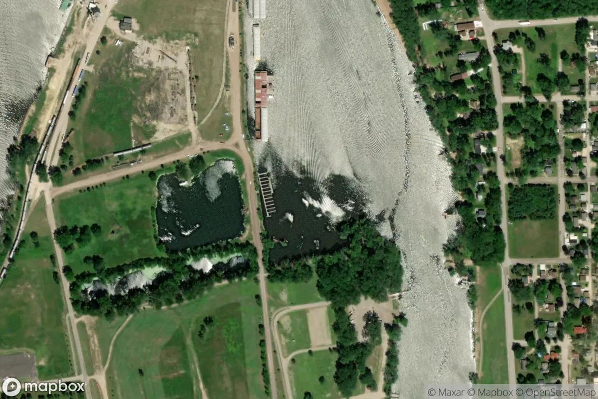 Satellite view of Marina at 43.0614, -91.1536