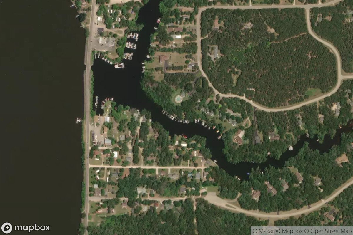 Satellite view of Marina at 43.9160, -89.9345