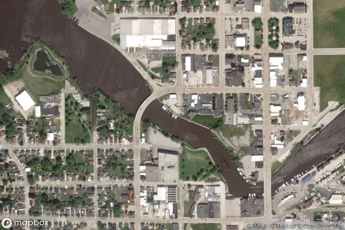 Satellite view of Marina at 44.1470, -87.5718