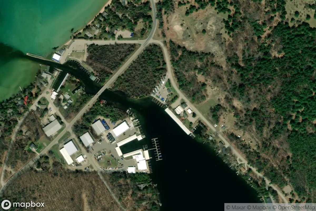 Satellite view of Marina at 44.9414, -85.2796