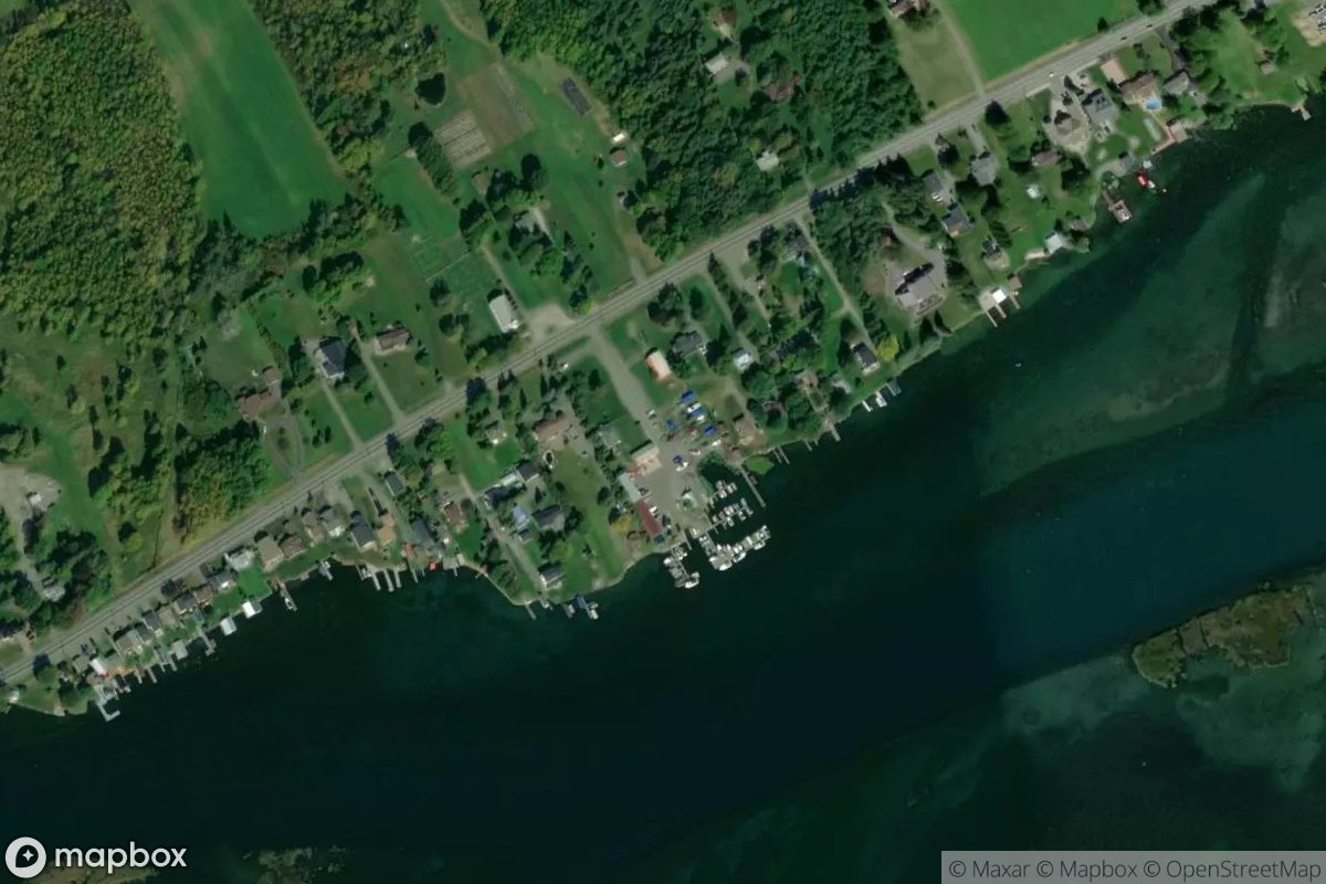 Satellite view of Marina at 45.0528, -74.5731