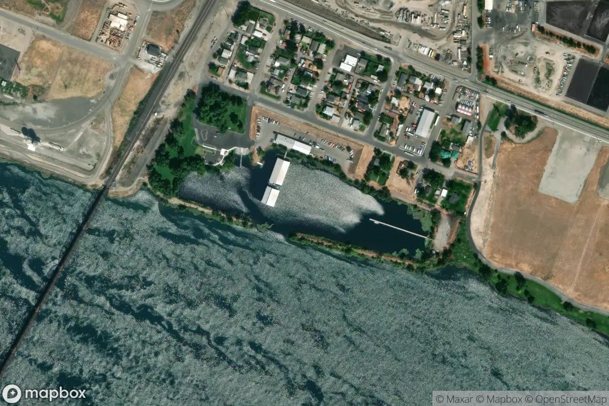 Satellite view of Marina at 46.2185, -119.0903