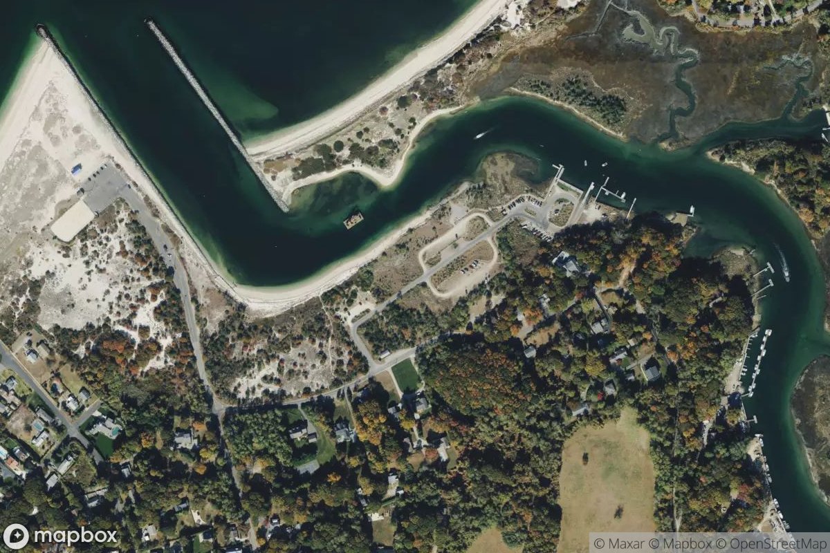 Satellite view of Mattituck Creek Waterway Access Site