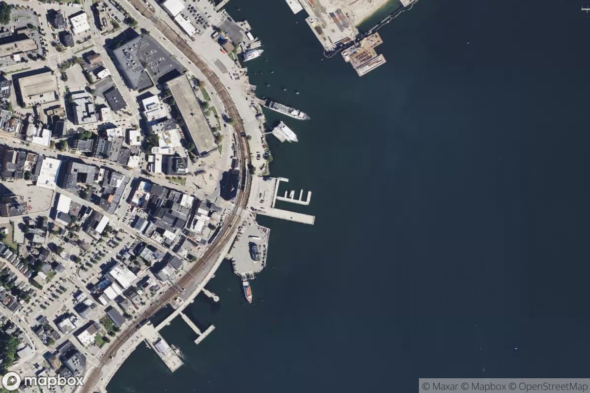 Satellite view of New London Municipal Dock