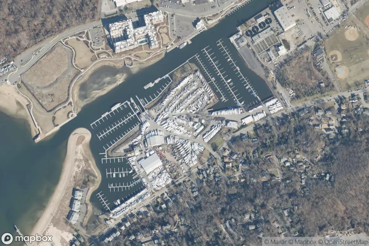 Satellite view of Safe Harbor Glen Cove